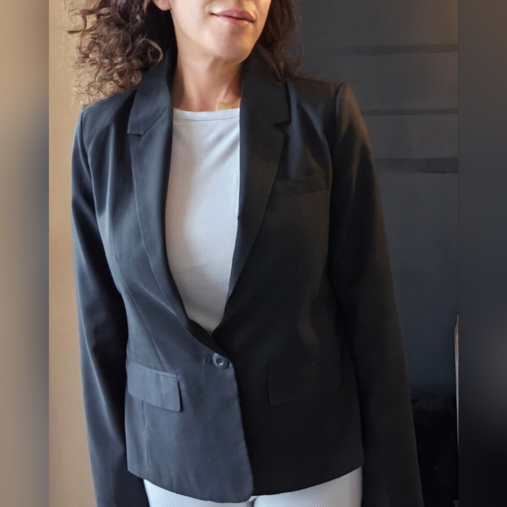 Stretch Cropped International INC Company Blazer
